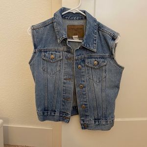 Vintage London Jean cutout denim vest